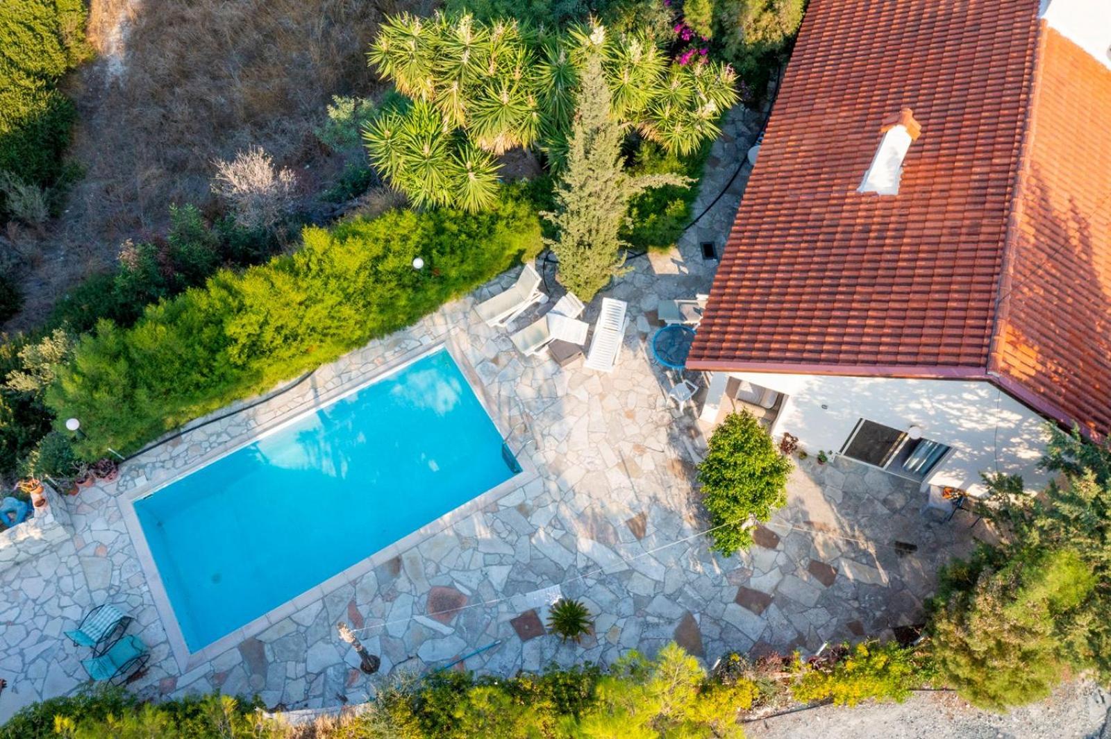 Swimmers' Paradise Pissouri Luaran gambar