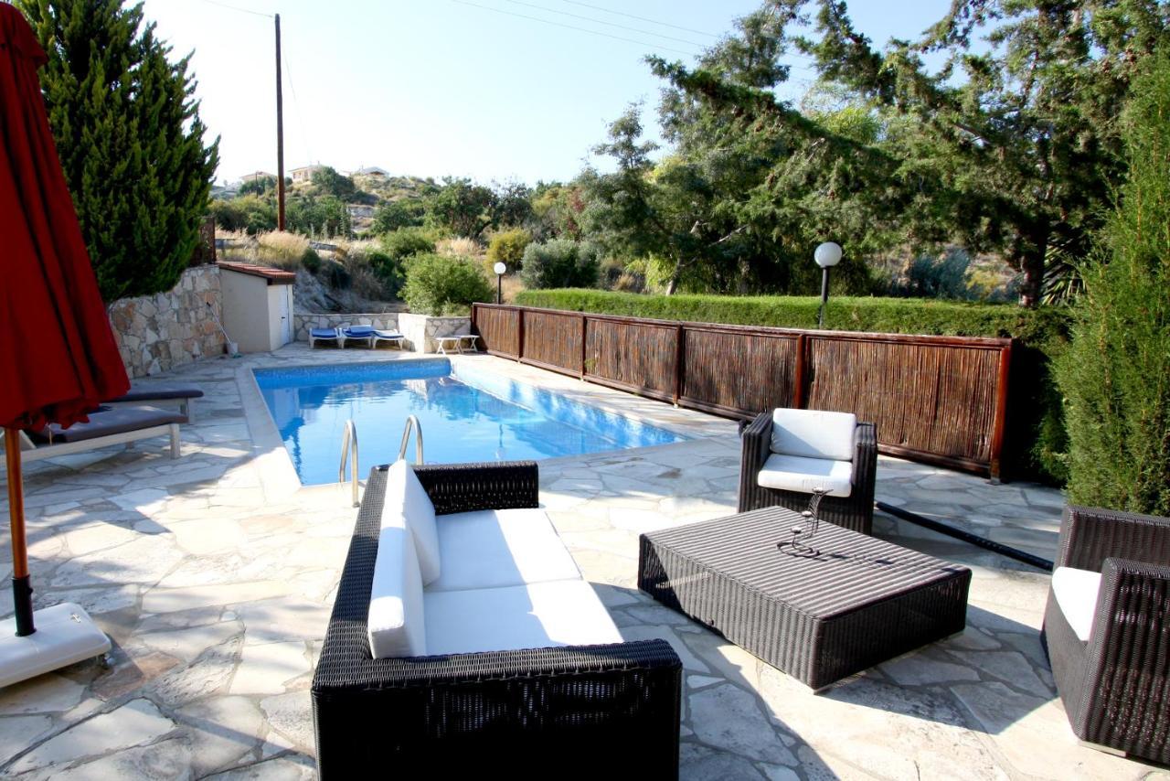 Swimmers' Paradise Pissouri Luaran gambar