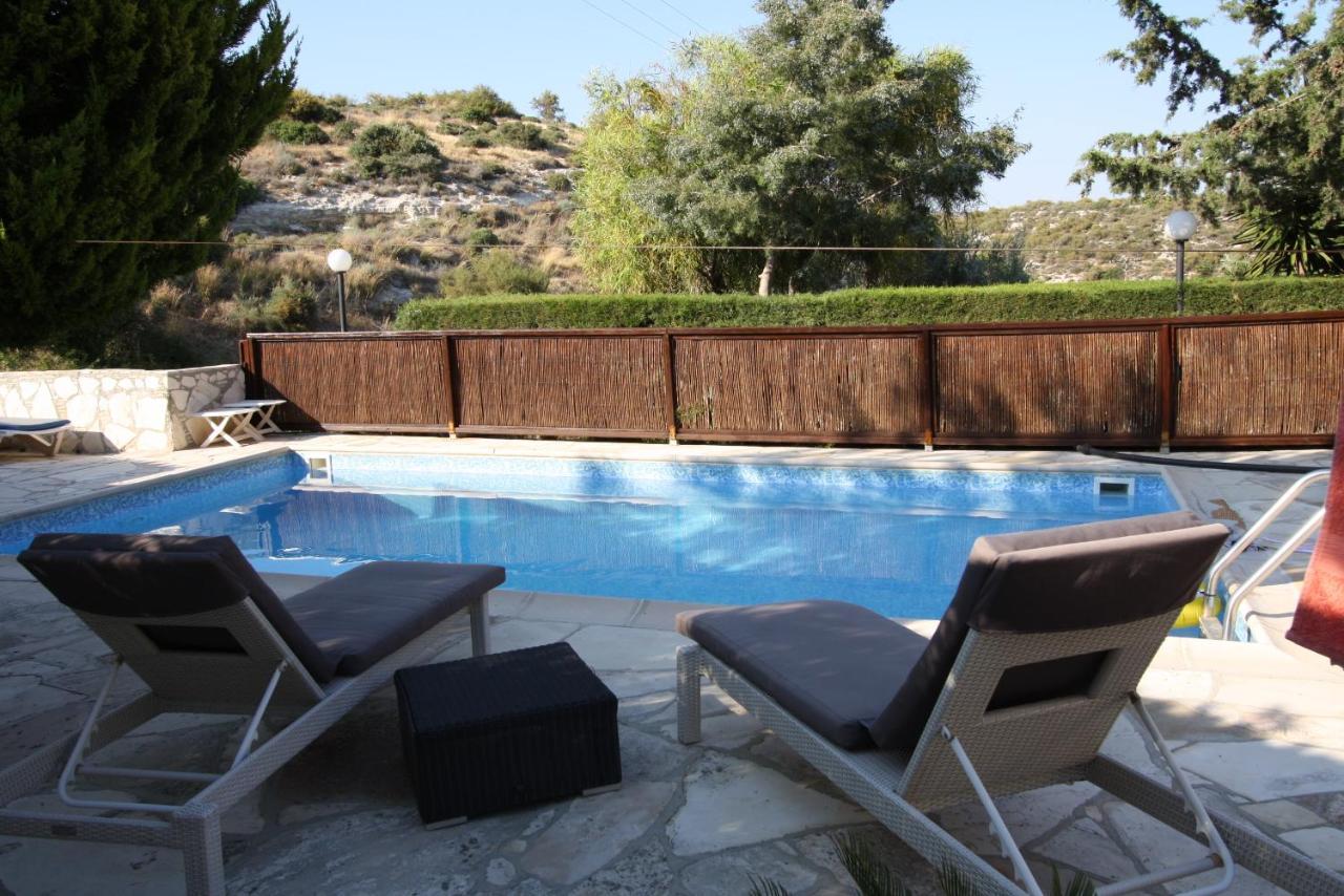 Swimmers' Paradise Pissouri Luaran gambar